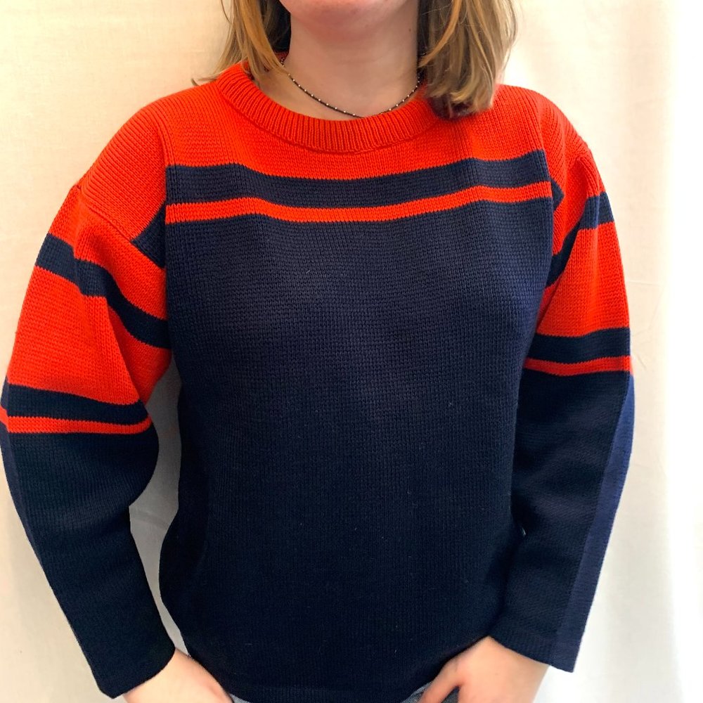 100% Wool Thick and Warm vintage Sweater